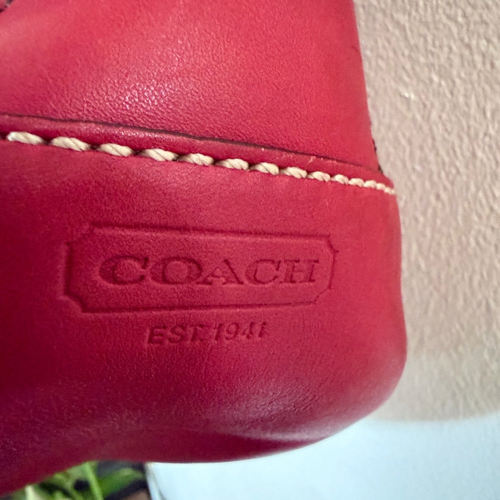 Coach Legacy Turnlock Double Pocket in Red Raspberry - Picture 5 of 15